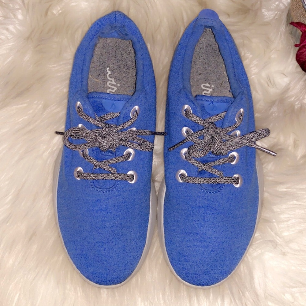 ALLBIRDS Blue Men’s Wool Runner Sneaker - Picture 4 of 7